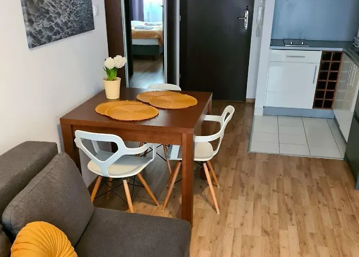 Atrium Na Fali Daire *